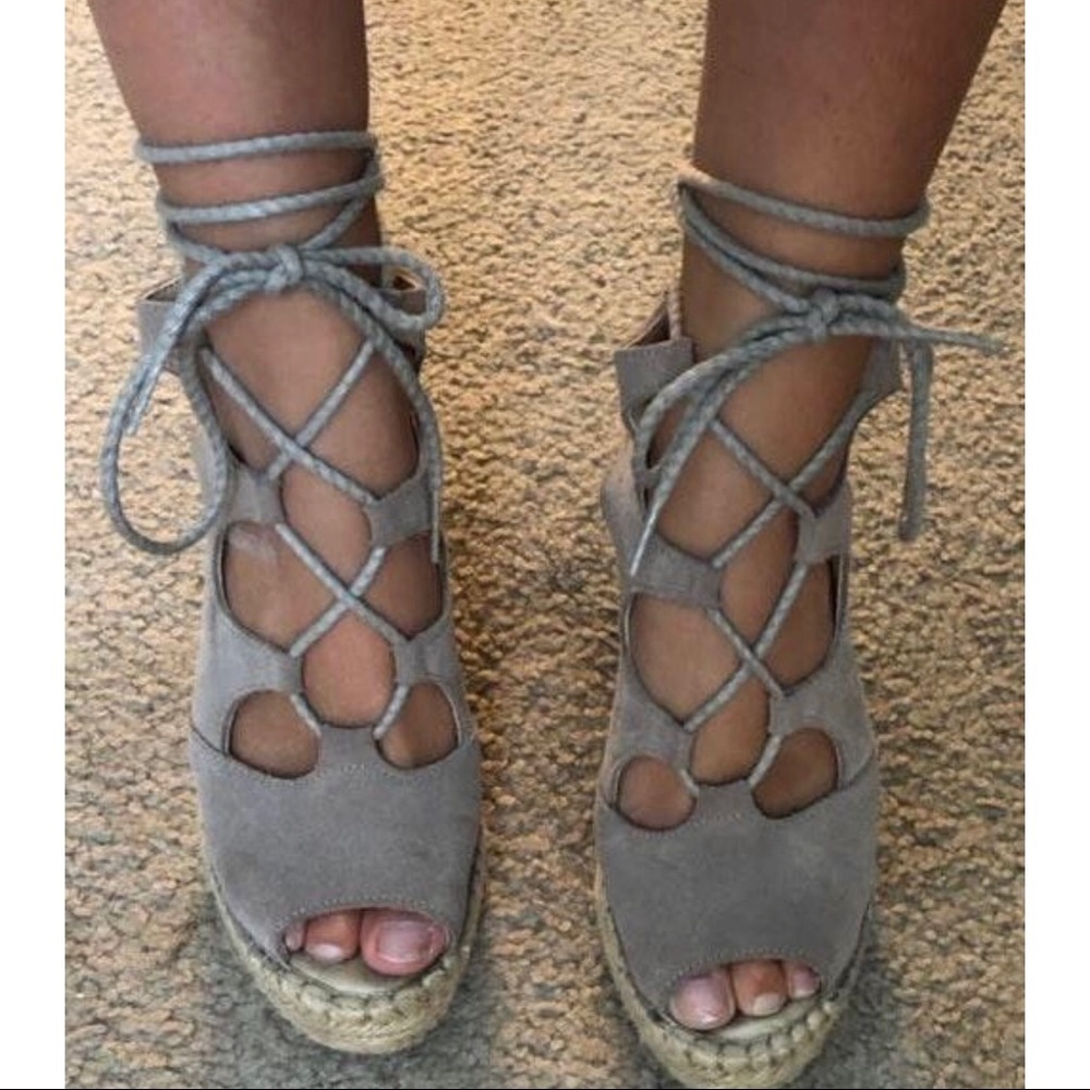 Tie around wedges